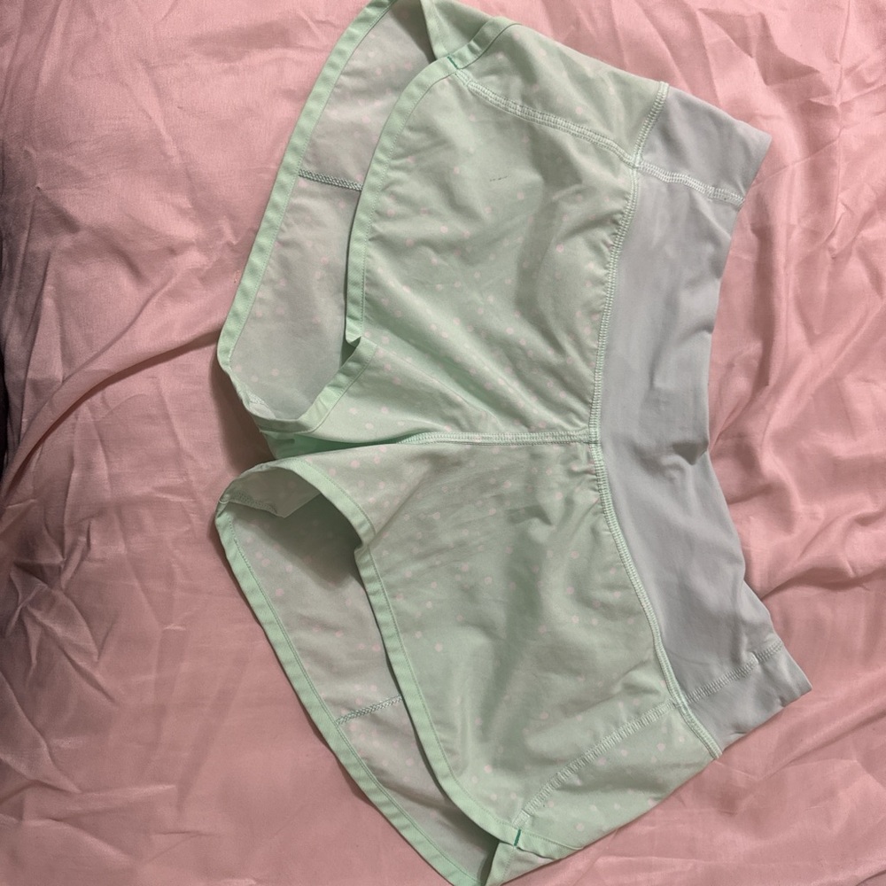 Size 4 Lululemon speed up shorts
